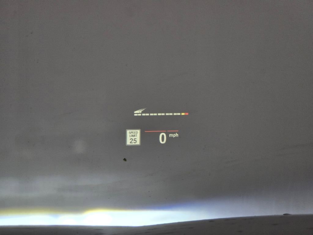 Used 2022 BMW 530i xDrive w/ M Sport Package image 27