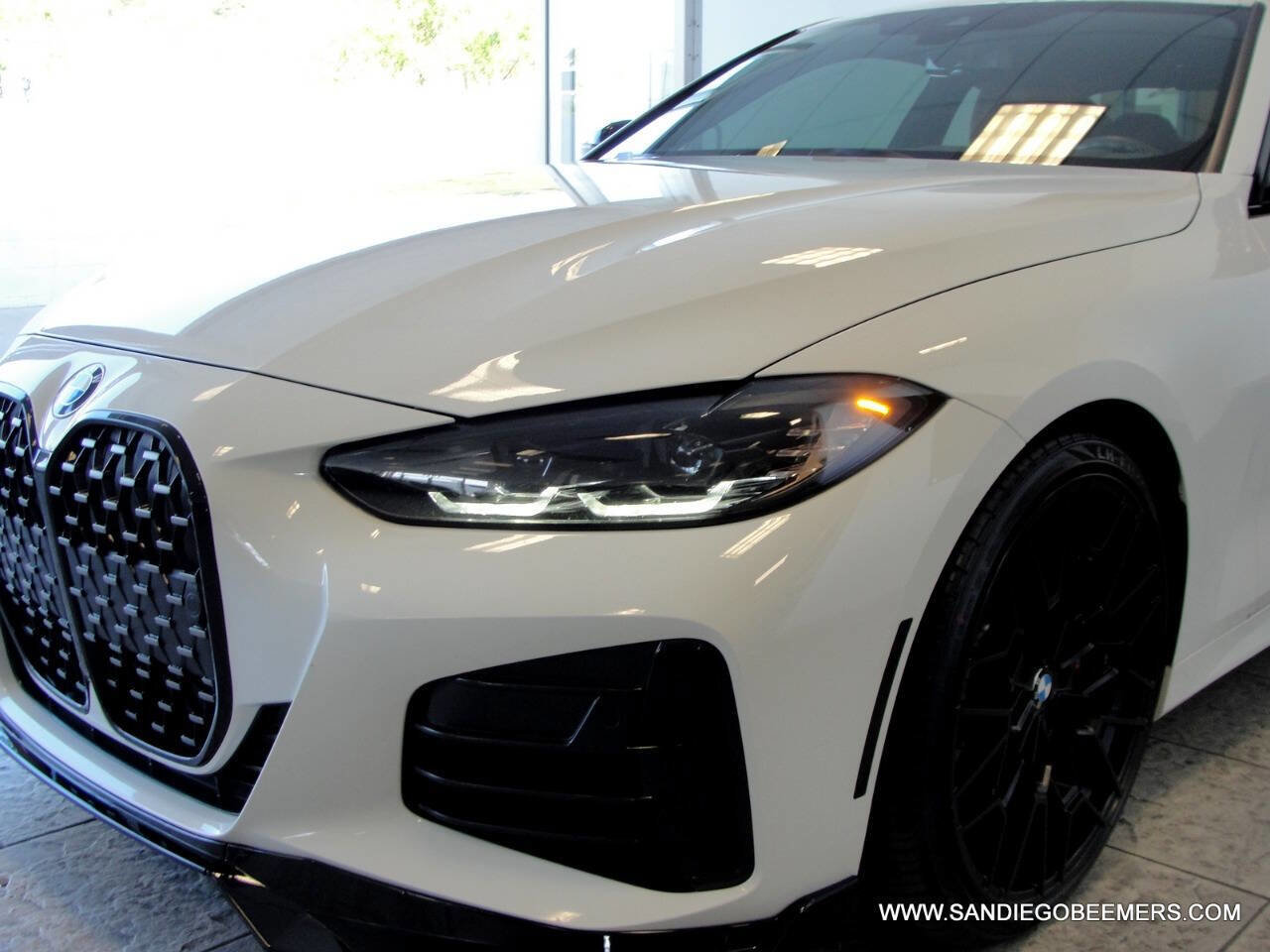 Used 2024 BMW M440i Coupe w/ Premium Package RWD image 48