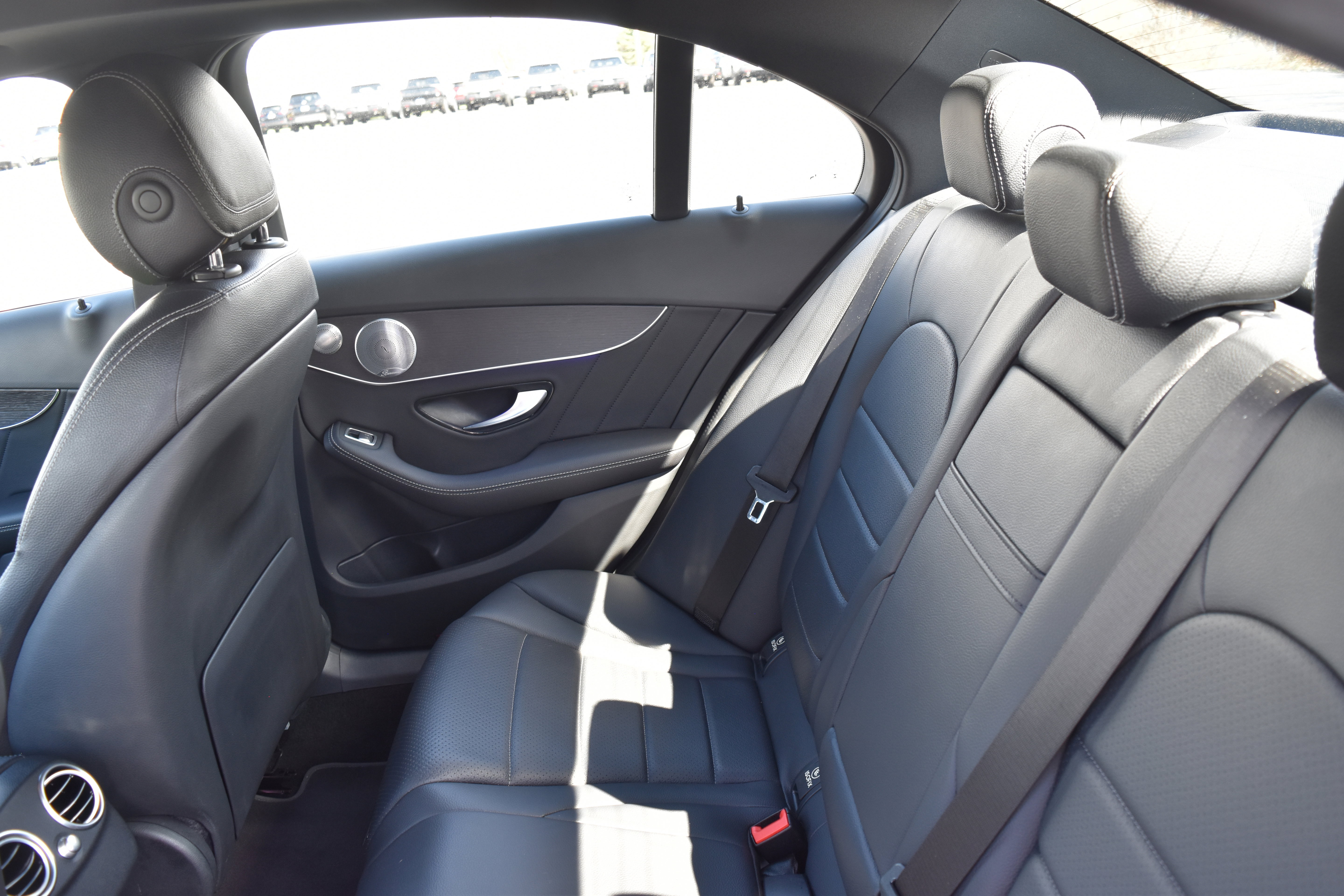 Used 2021 Mercedes-Benz C 300 4MATIC Sedan image 29