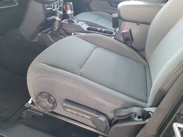 Certified 2025 Jeep Wrangler Unlimited Sahara image 17