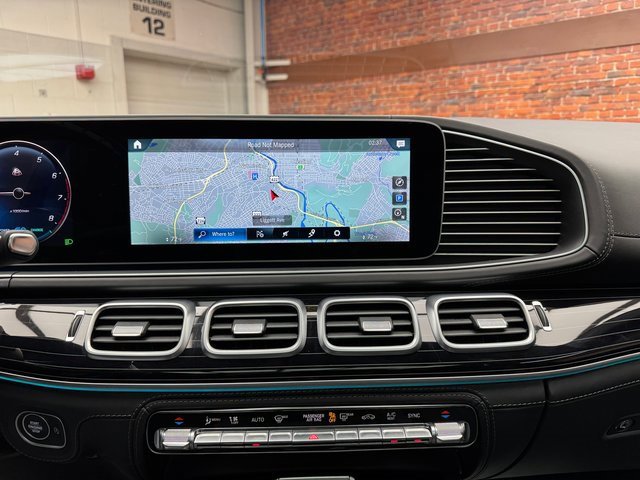 Certified 2023 Mercedes-Benz Maybach GLS 600 4MATIC image 18