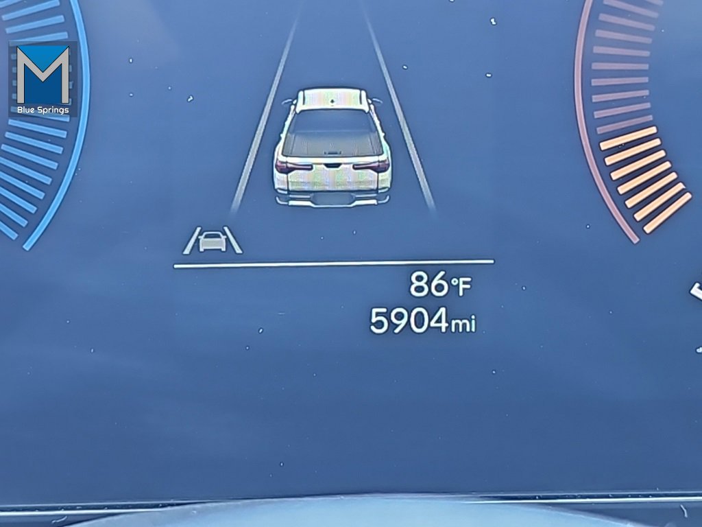 Used 2025 Hyundai Santa Cruz SE image 3