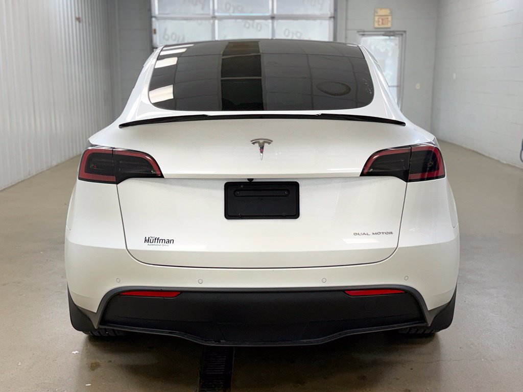 Used 2022 Tesla Model Y Long Range AWD/4WD image 6