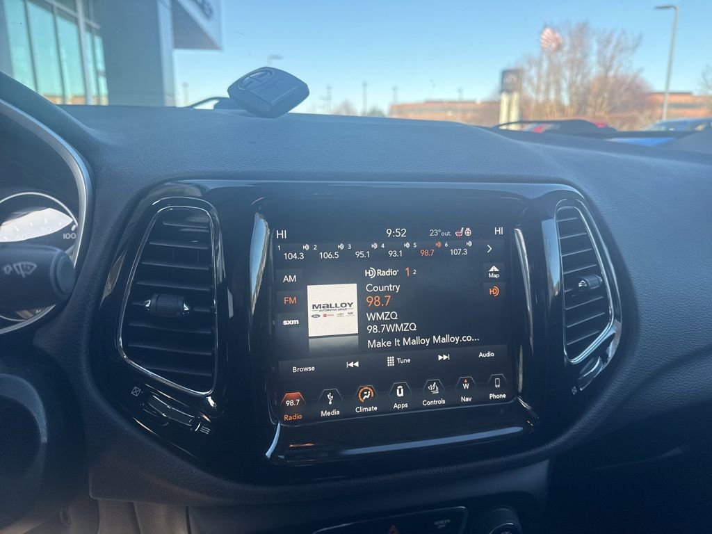 Used 2018 Jeep Compass Limited w/ Navigation Group image 30