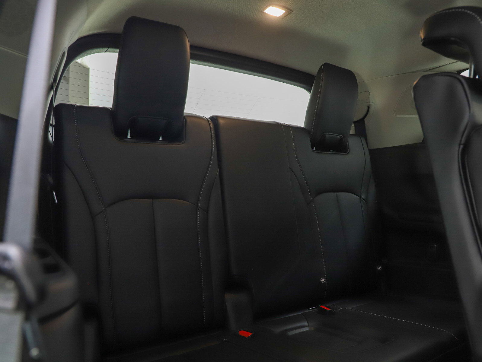 Used 2023 INFINITI QX60 Luxe image 16