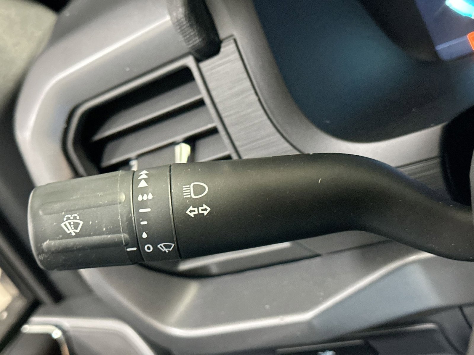 New 2026 Ford F150 XLT w/ Equipment Group 302A MID image 26