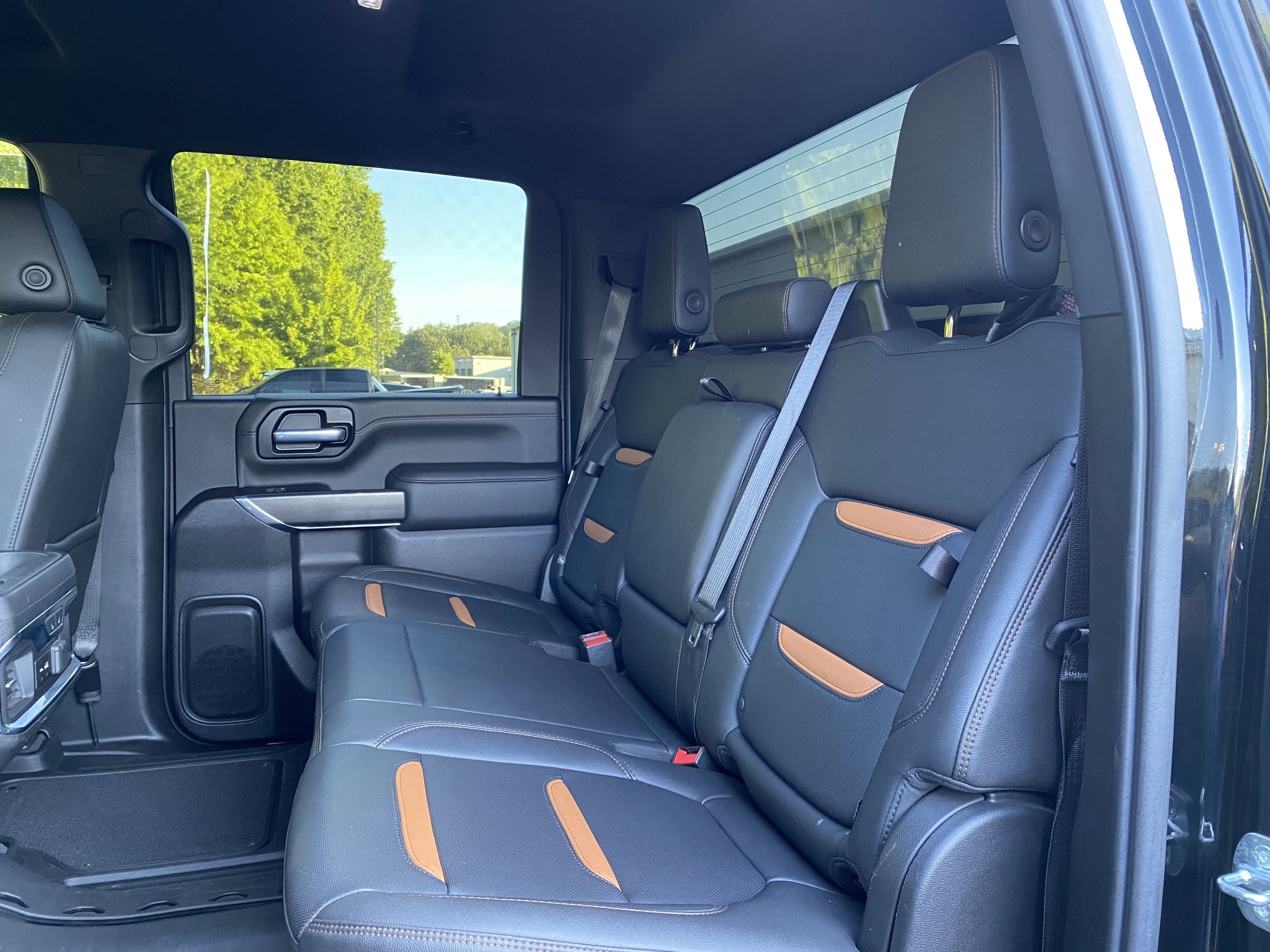 Used 2022 GMC Sierra 2500 AT4 w/ Gooseneck/5TH Wheel Package image 38