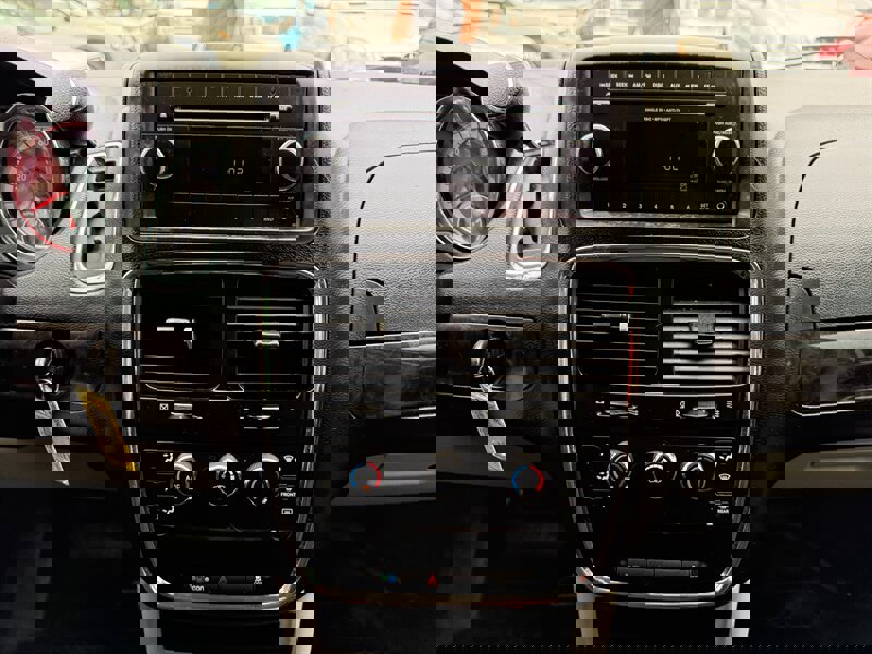 Used 2012 RAM C/V image 19