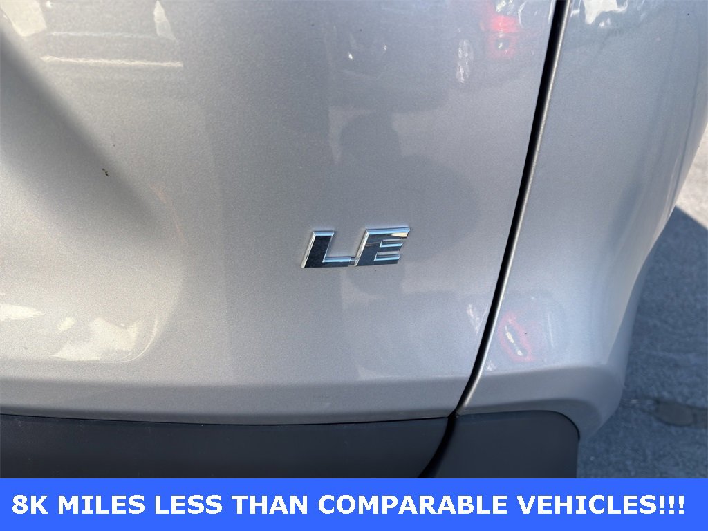 Used 2023 Toyota RAV4 LE image 9