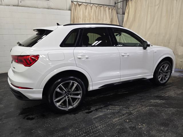 Certified 2025 Audi Q3 2.0T Premium w/ Convenience Package image 8