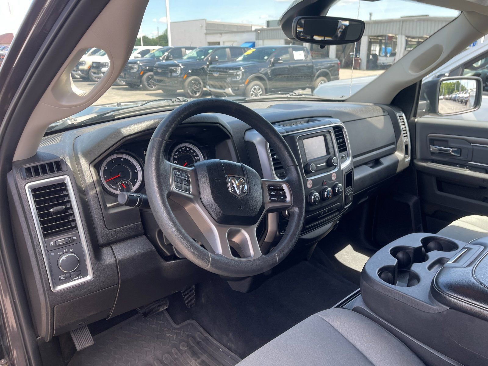 Used 2023 RAM 1500 Classic SLT AWD/4WD image 11