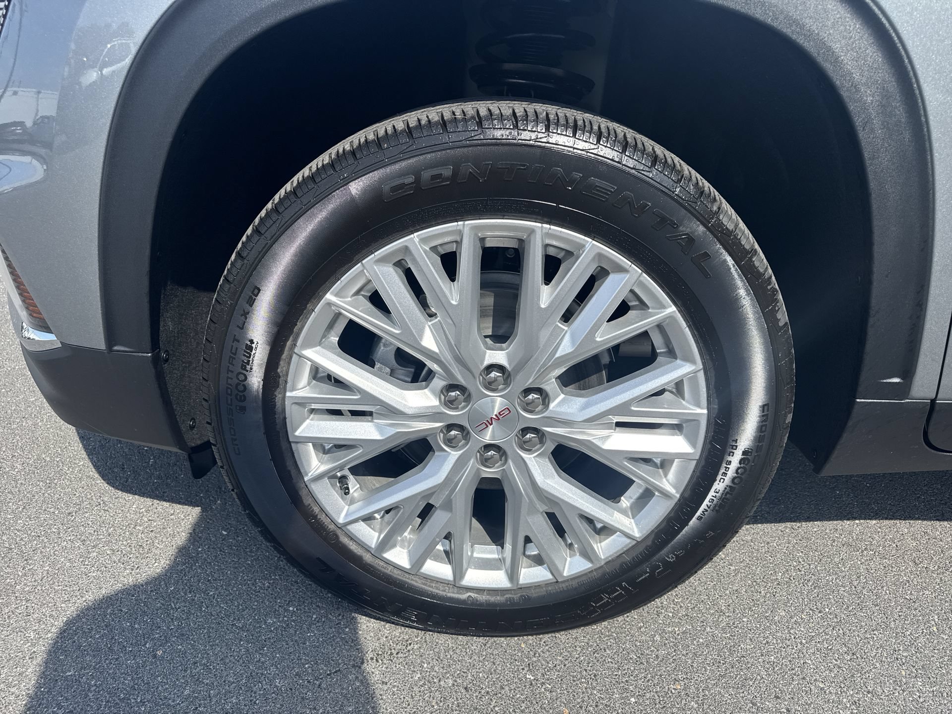 New 2026 GMC Acadia Elevation w/ Elevation Premium Package AWD/4WD image 18