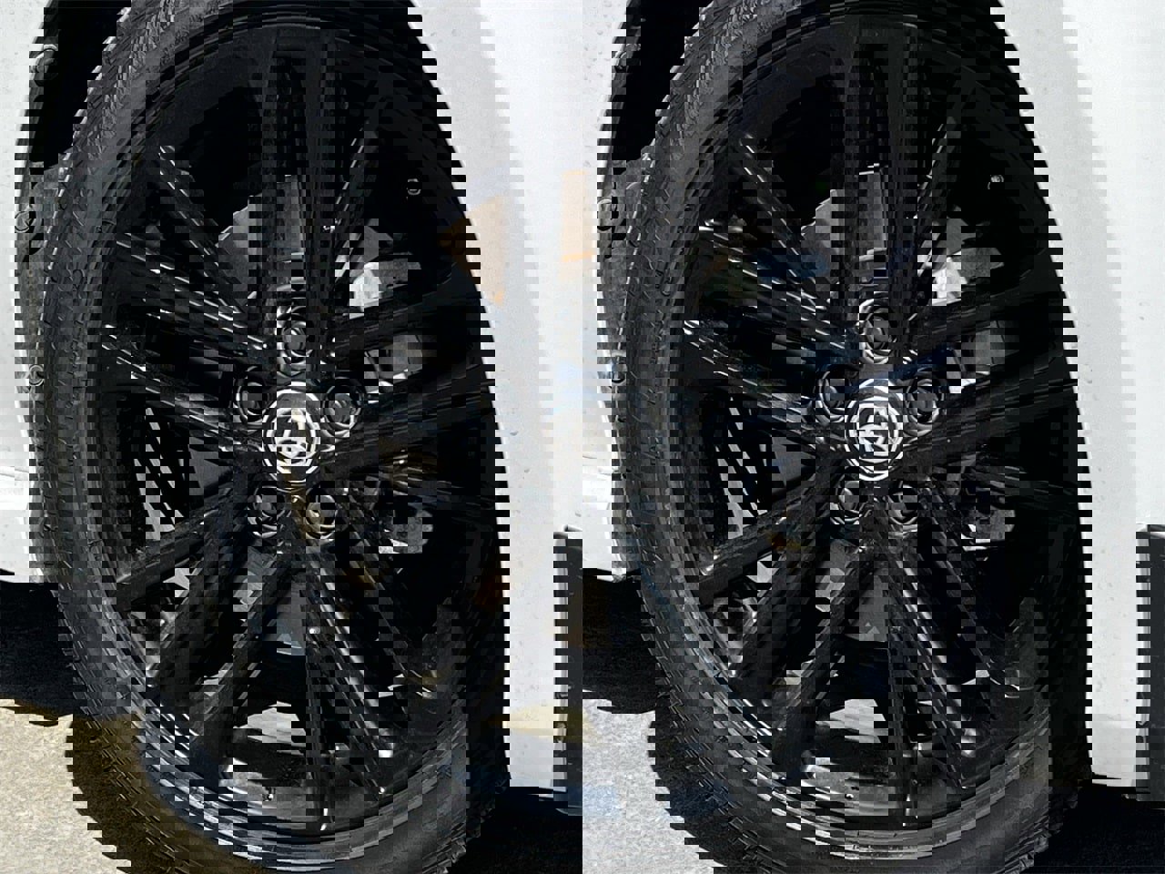 Used 2025 Toyota Camry SE image 28