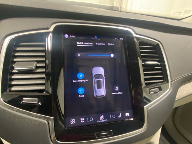 Certified 2024 Volvo XC90 T8 Ultimate w/ Protection Package AWD/4WD image 22