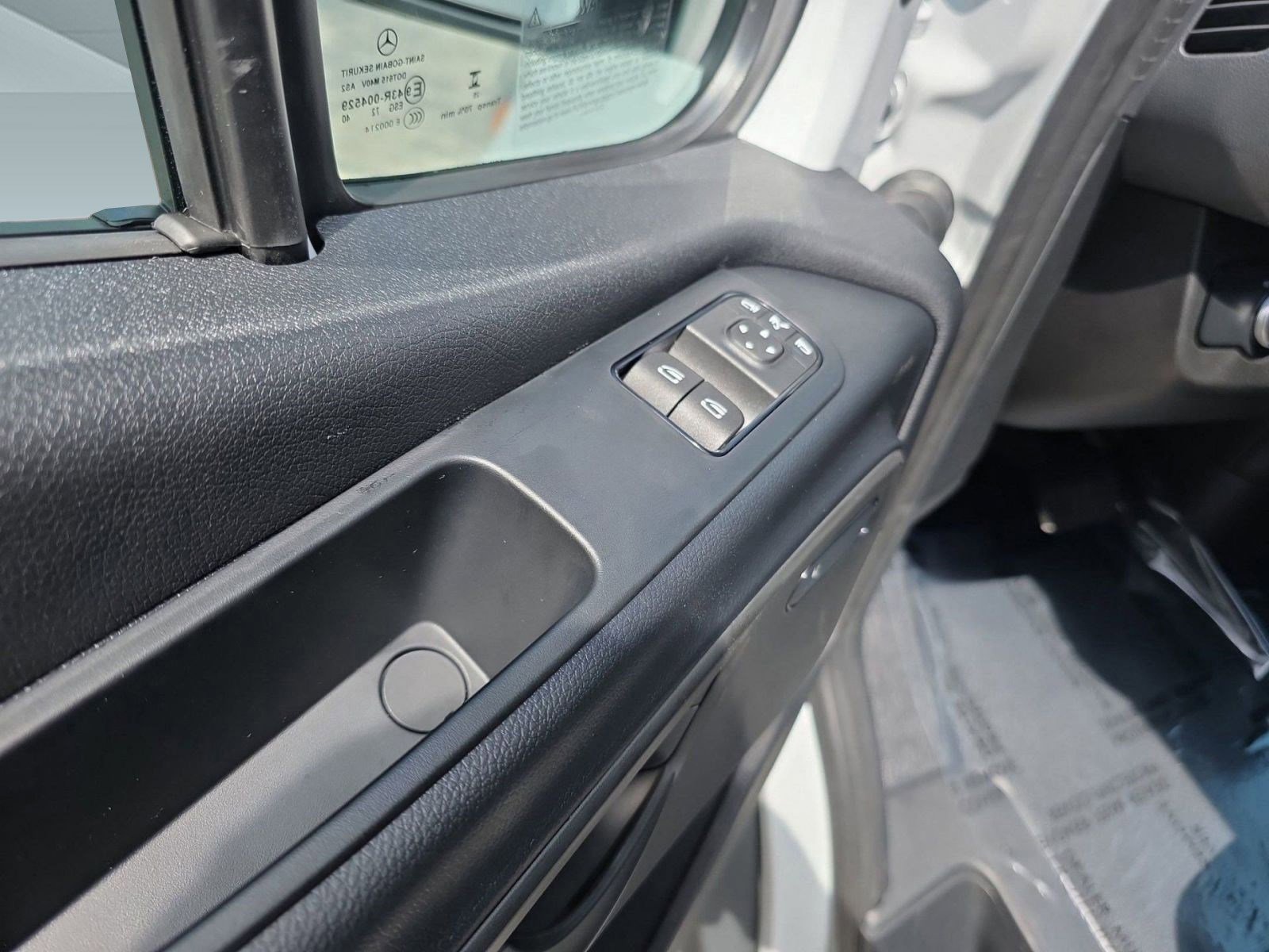 New 2025 Mercedes-Benz Sprinter 2500 image 12