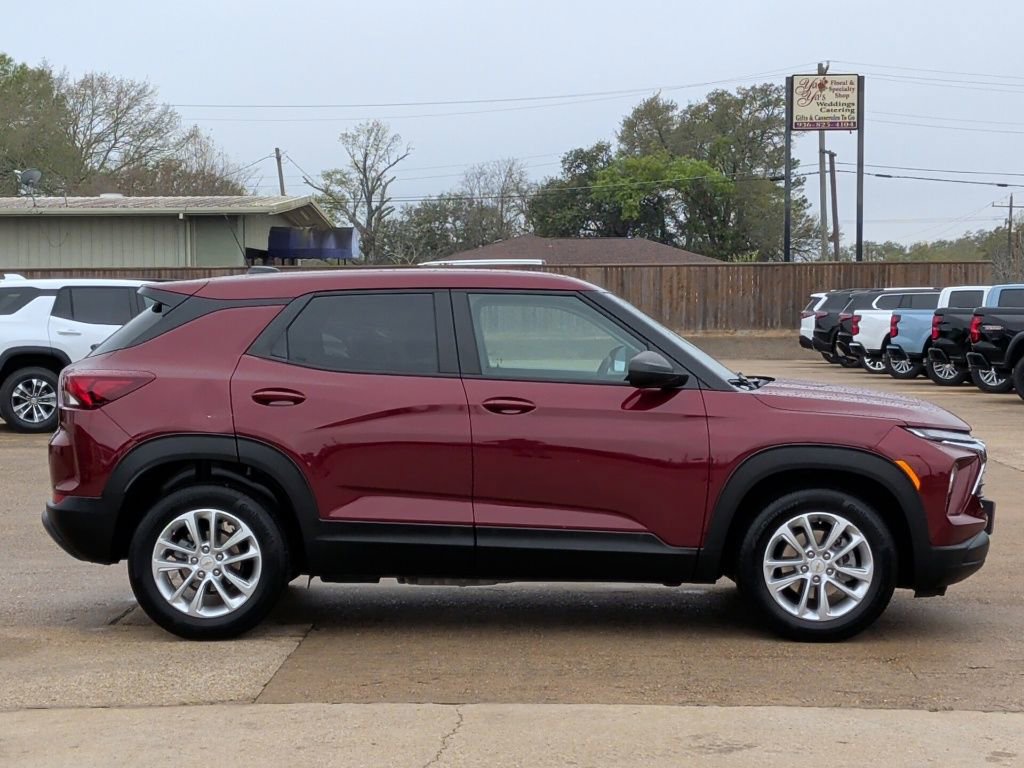 Used 2024 Chevrolet TrailBlazer LS w/ LS Convenience Package image 9