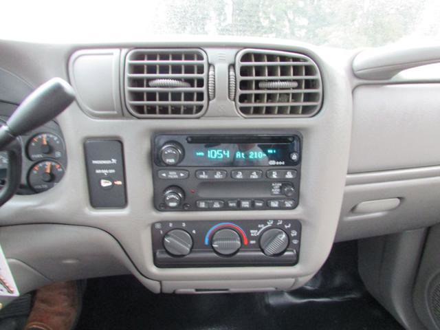 Used 2002 GMC Sonoma SL w/ Marketing Option Pkg image 11