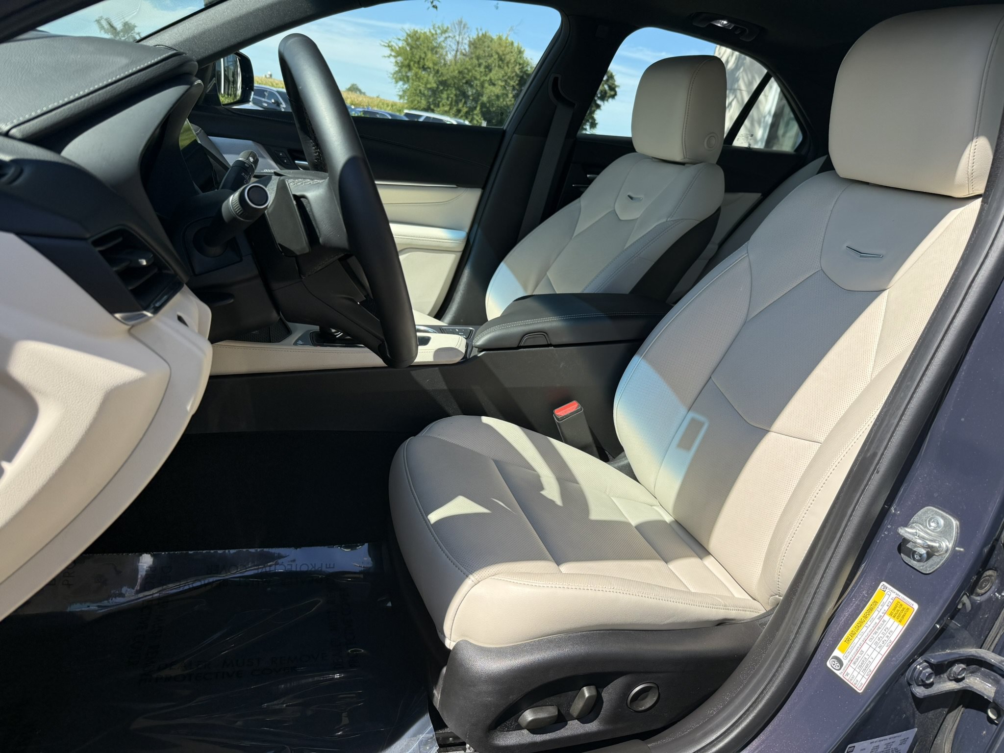 Used 2025 Cadillac CT4 Premium Luxury AWD/4WD image 18