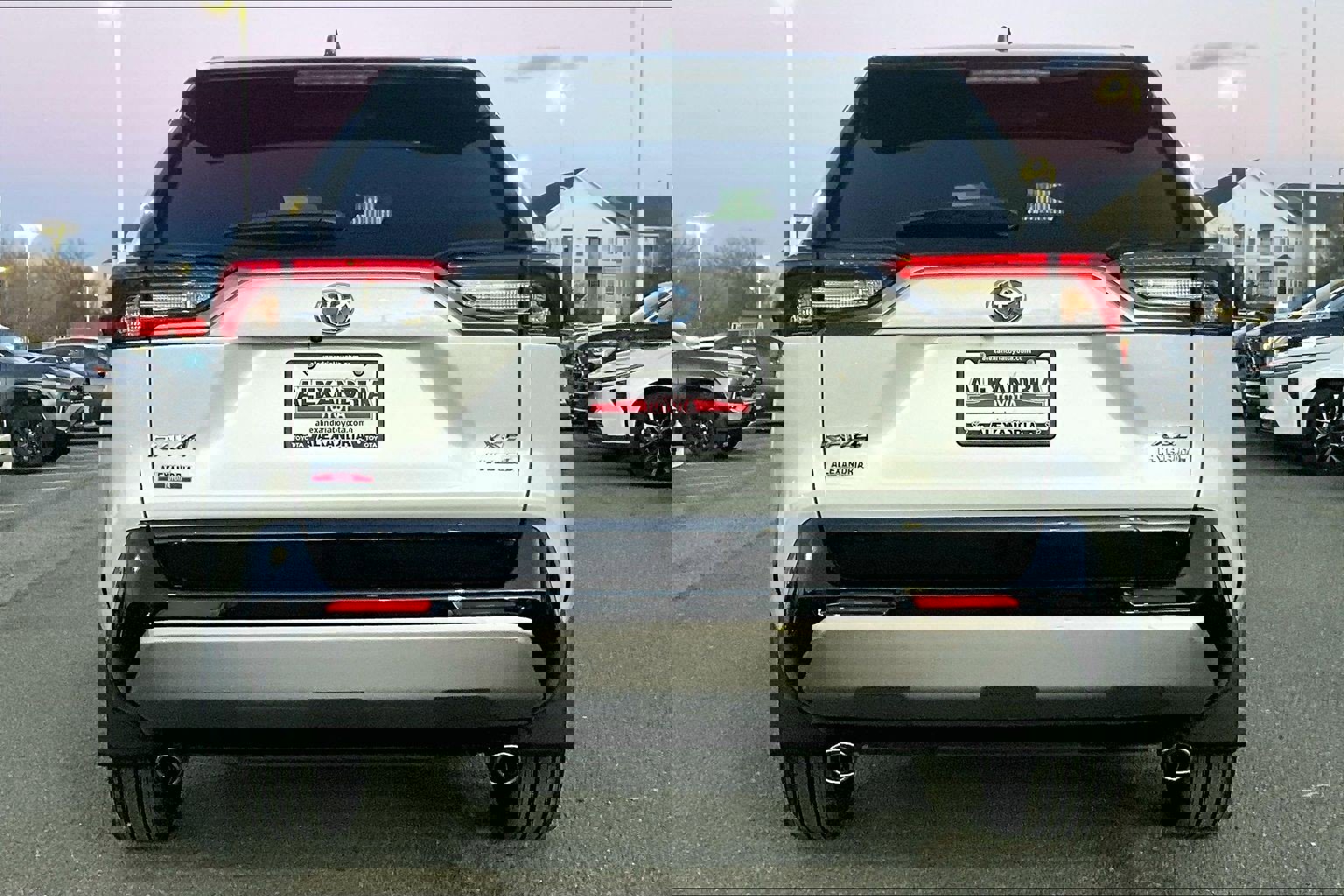 Used 2024 Toyota RAV4 XSE image 4