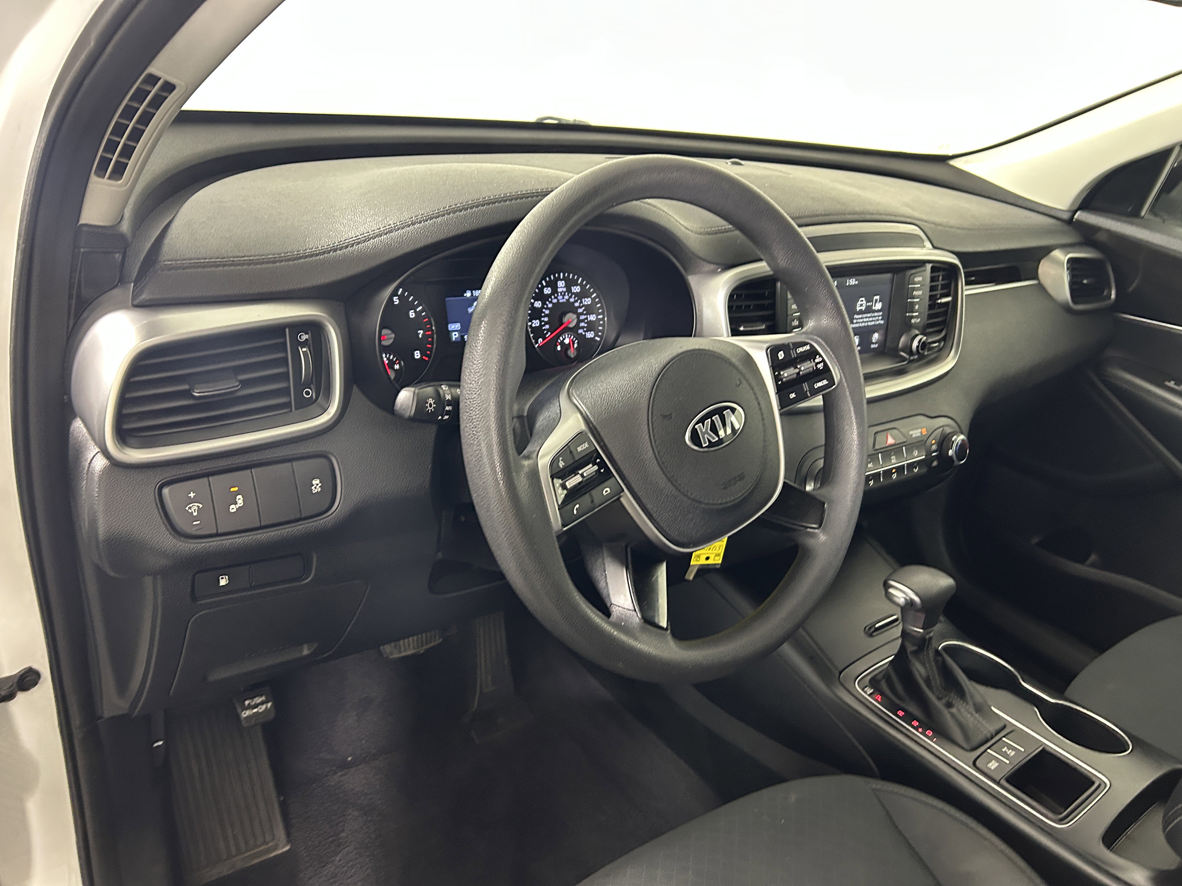 Used 2019 Kia Sorento AWD image 13
