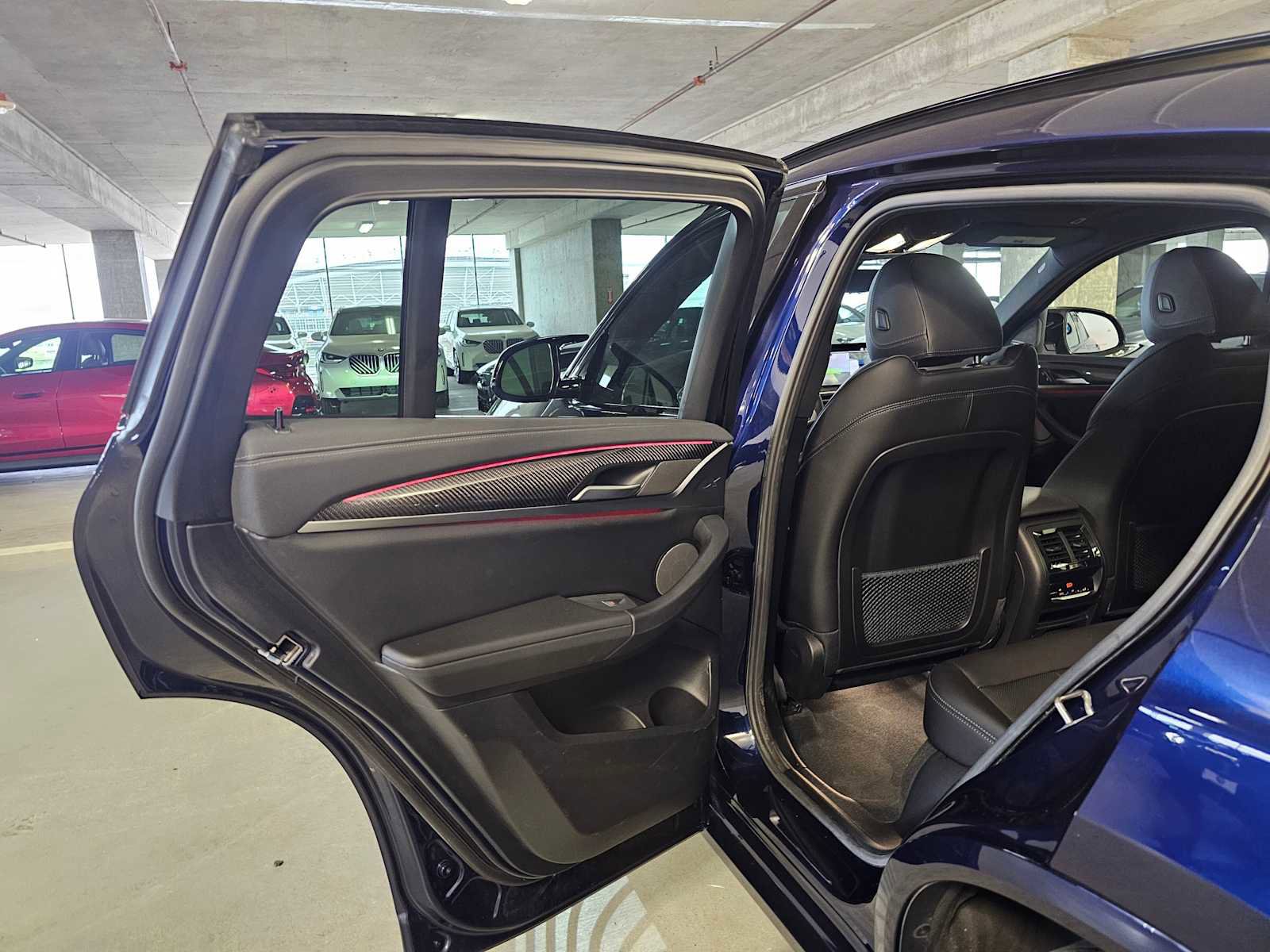 Used 2023 BMW X4 M40i AWD/4WD image 34