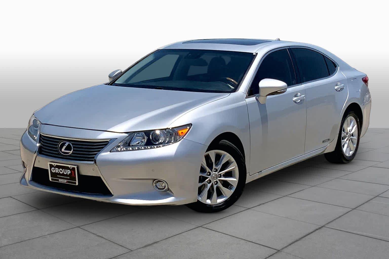 Used 2014 Lexus ES 300h w/ Luxury Package w/Bamboo Trim FWD video 1