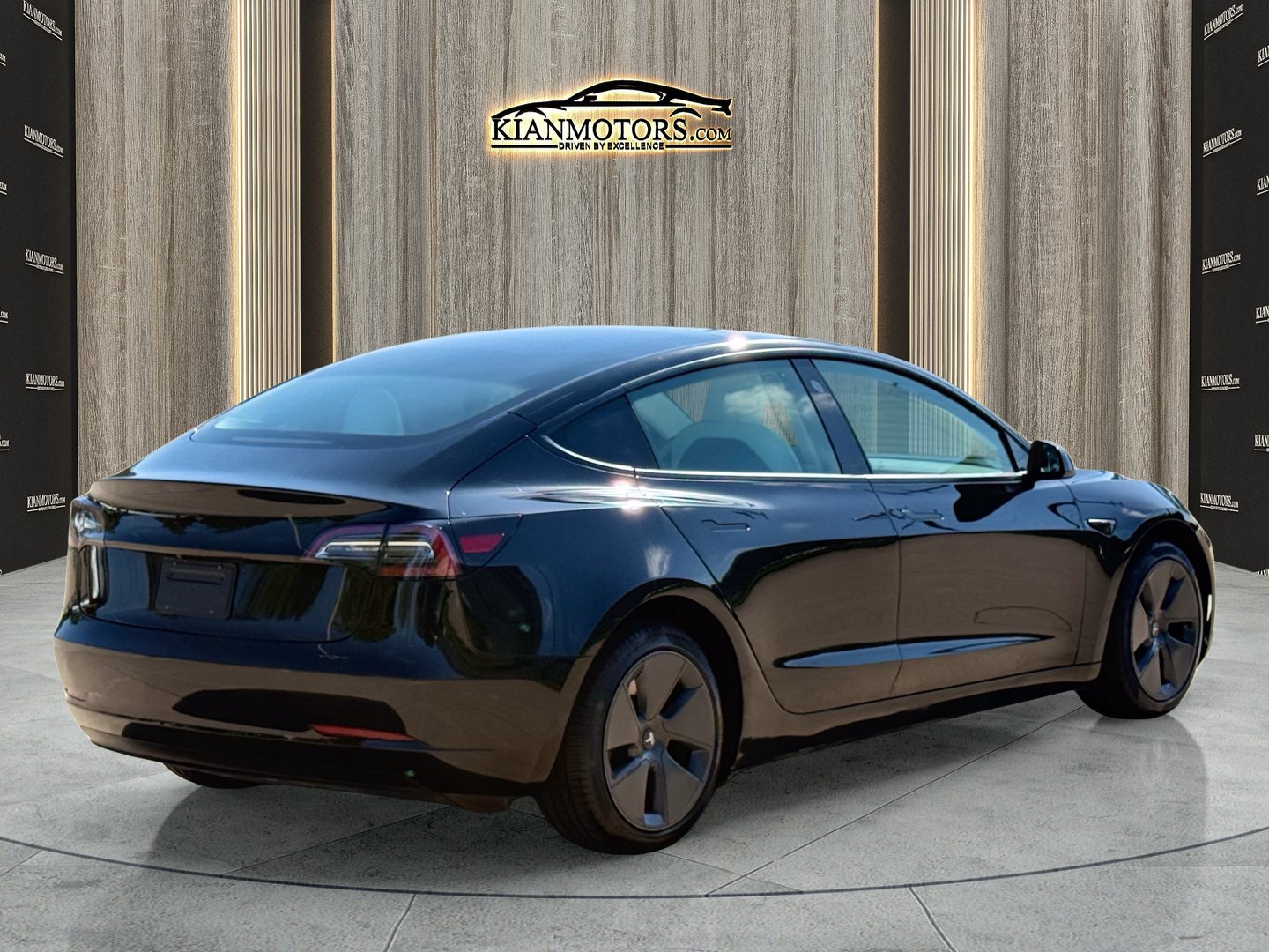 Used 2023 Tesla Model 3 Standard Range RWD image 7