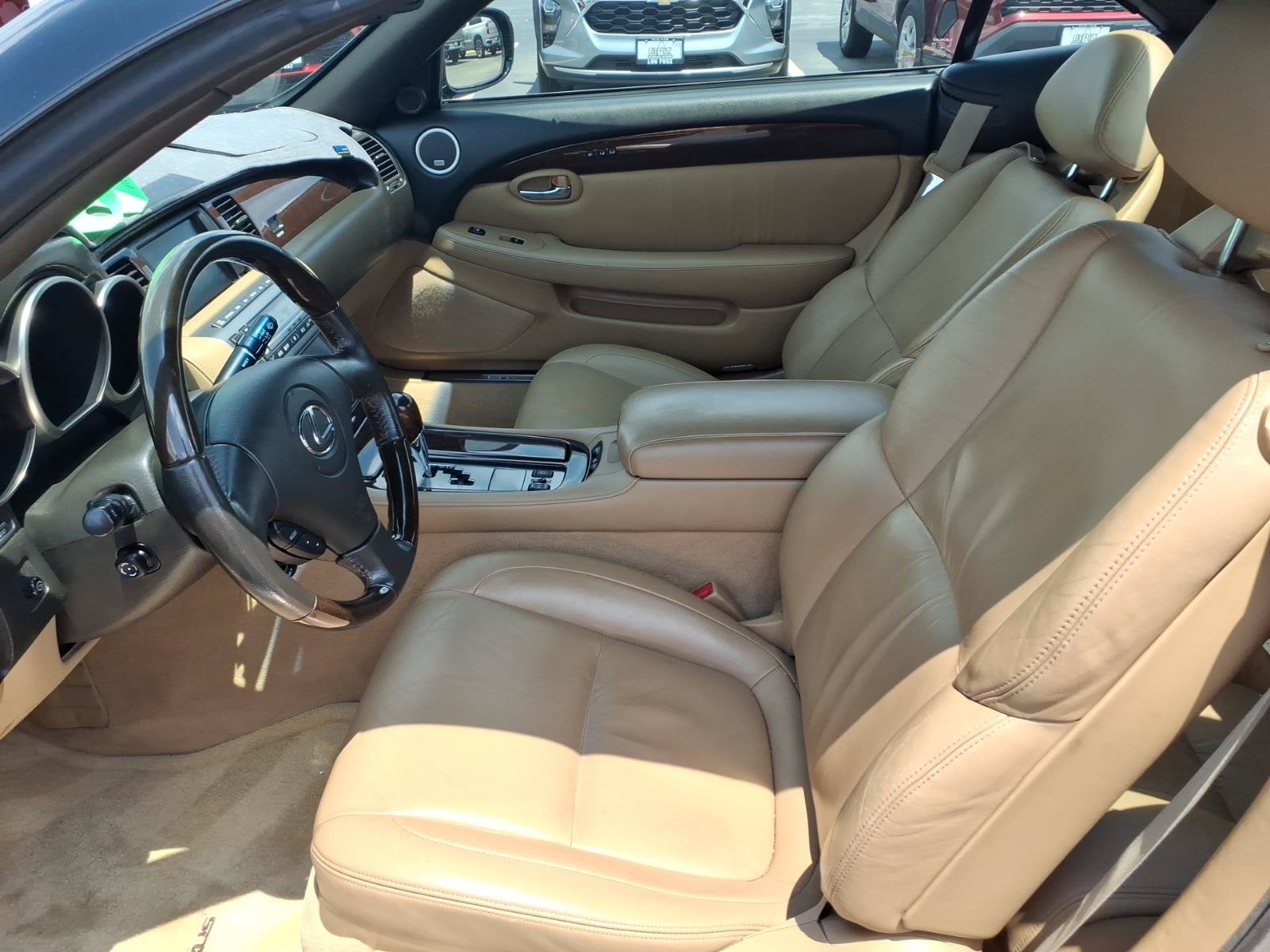Used 2009 Lexus SC 430 Convertible RWD image 25