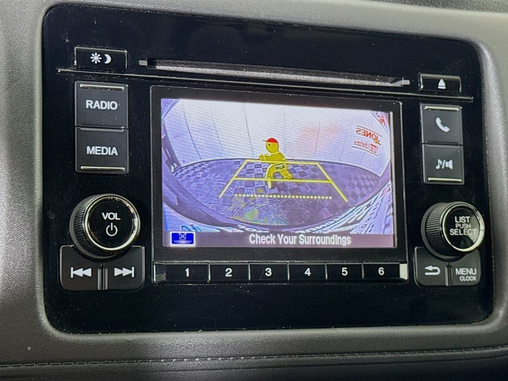 Used 2022 Honda HR-V LX image 5