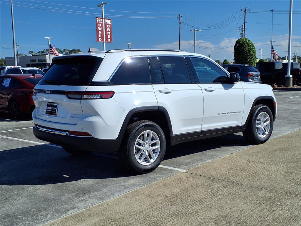 New 2025 Jeep Grand Cherokee Laredo X image 4