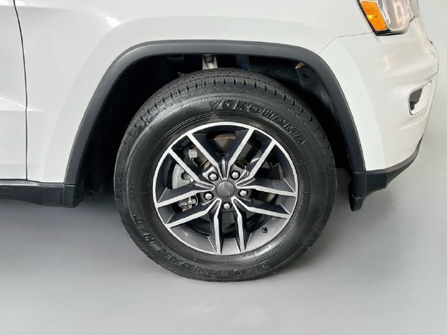 Used 2019 Jeep Grand Cherokee Limited AWD/4WD image 39