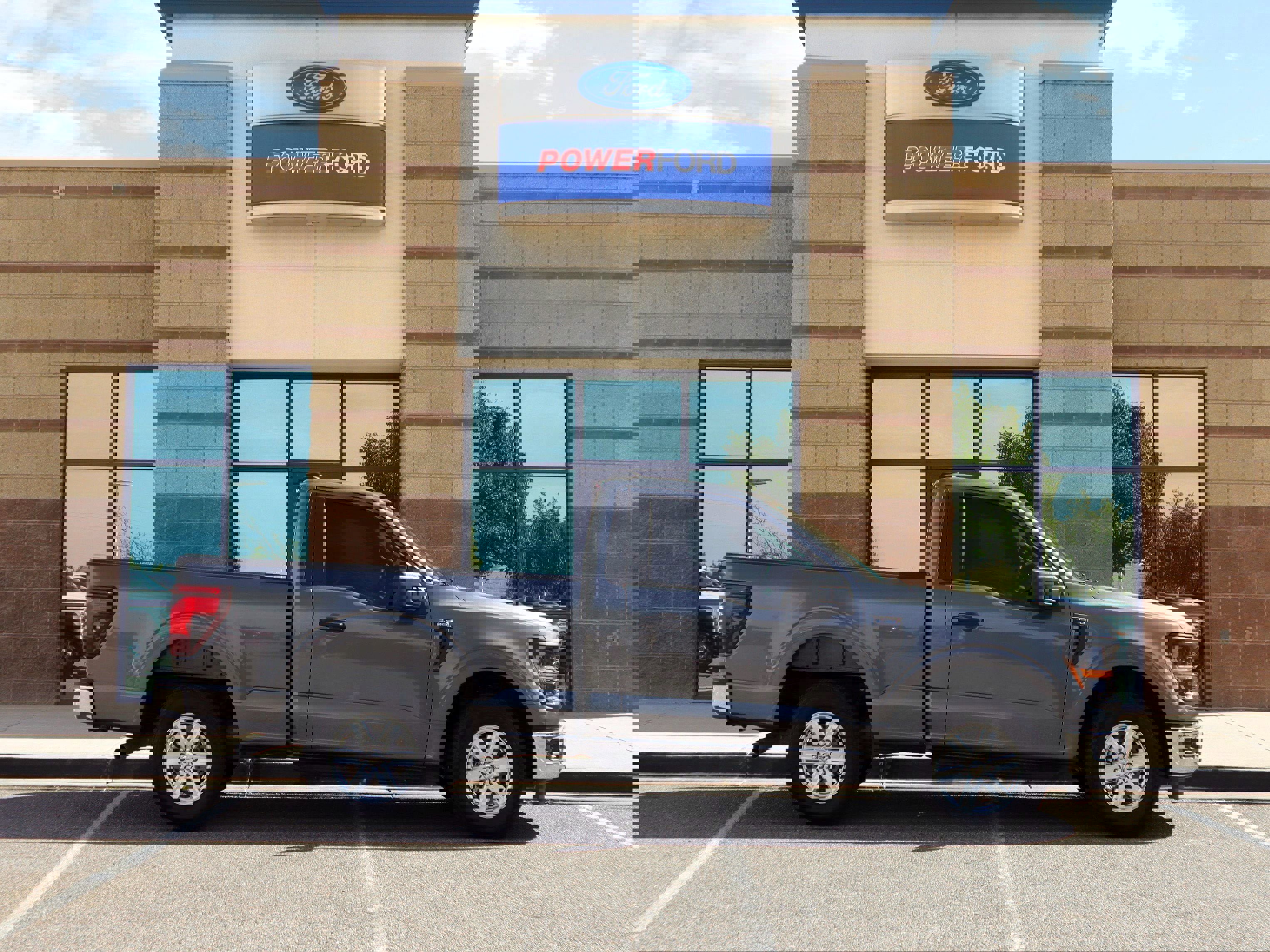 Certified 2024 Ford F150 XL w/ Equipment Group 103A High image 5