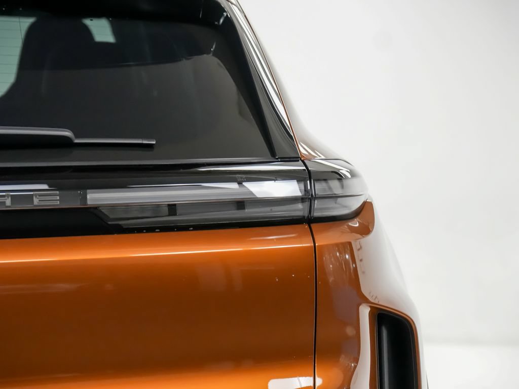 New 2026 Porsche Cayenne Turbo Electric AWD/4WD image 12