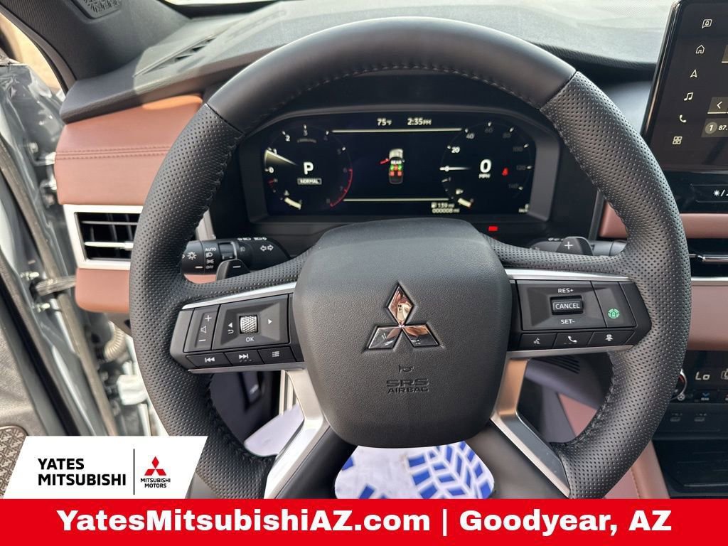 New 2026 Mitsubishi Outlander SEL image 11