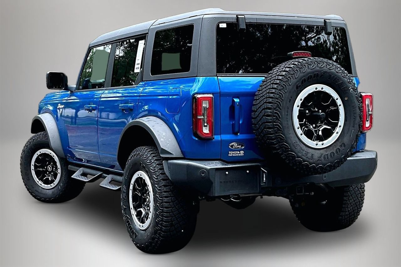 Used 2024 Ford Bronco Outer Banks w/ Sasquatch Package AWD/4WD image 4