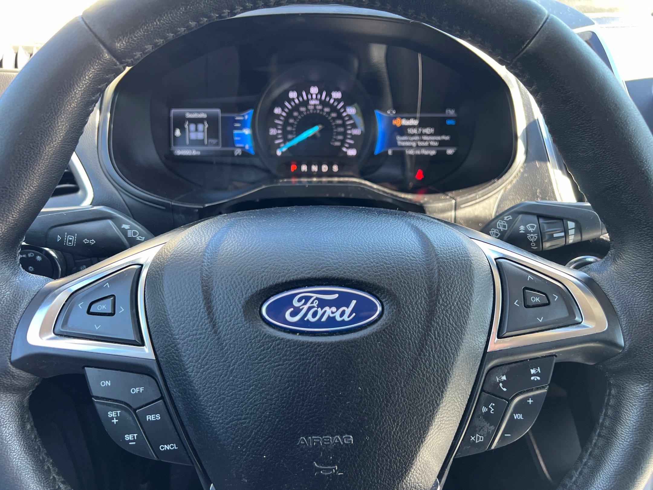Used 2022 Ford Edge Titanium AWD/4WD image 29