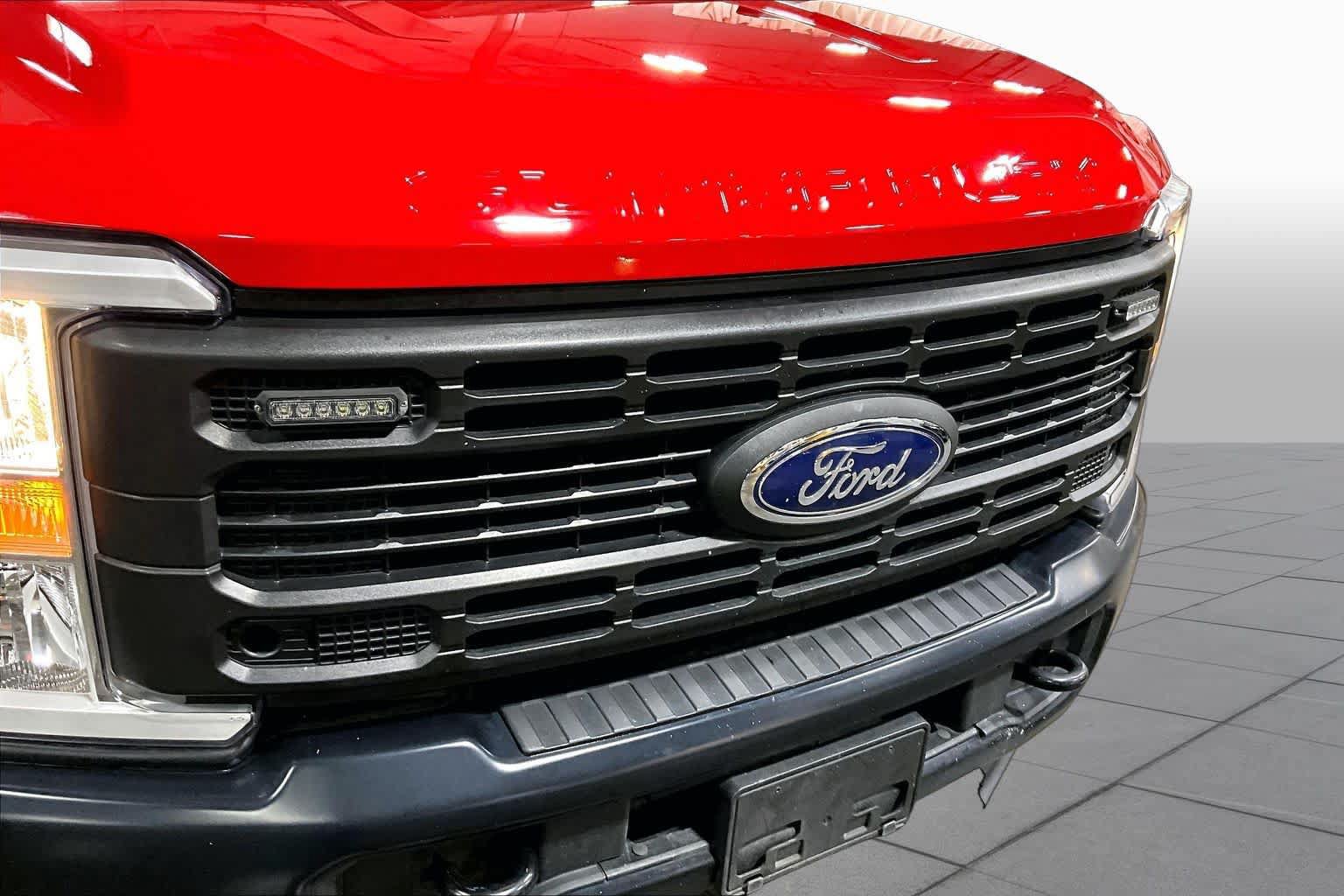 Used 2023 Ford F250 XL w/ Snow Plow Prep Package AWD/4WD image 30