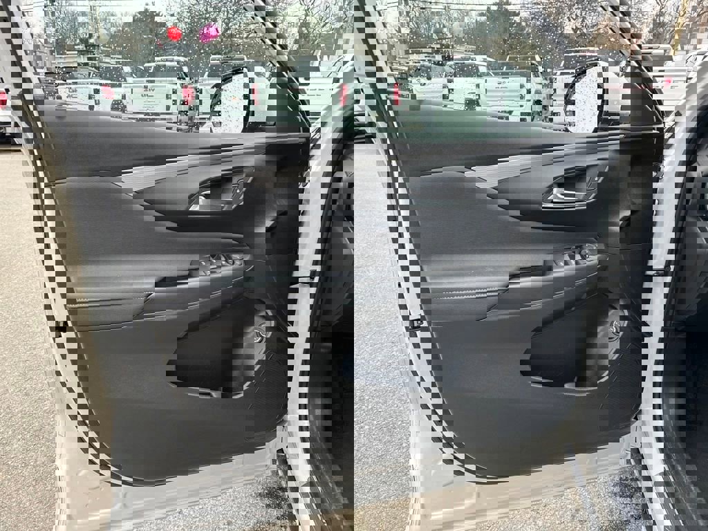 Used 2024 Buick Envista Avenir image 11