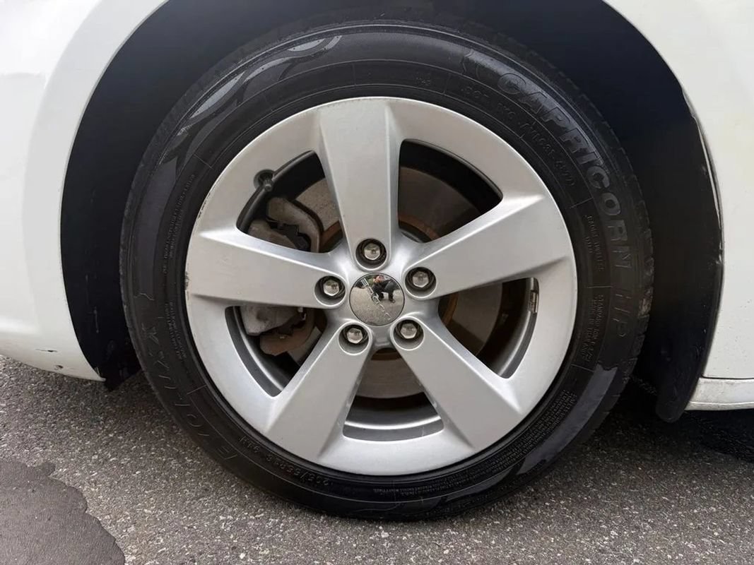 Used 2015 Dodge Dart SXT FWD image 35