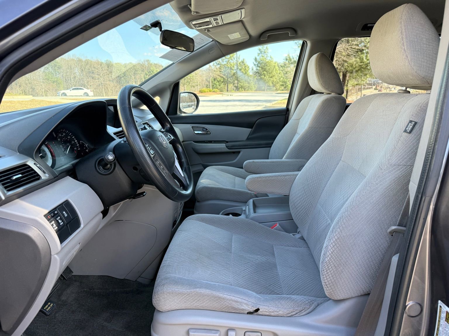 Used 2016 Honda Odyssey SE image 33