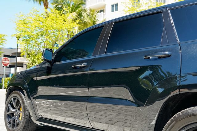 Used 2018 Jeep Grand Cherokee Trackhawk AWD/4WD image 19