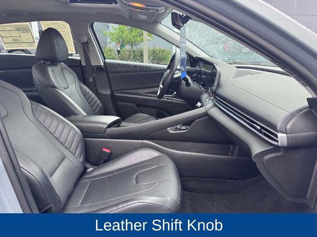 Used 2023 Hyundai Elantra Limited w/ Cargo Package FWD image 23