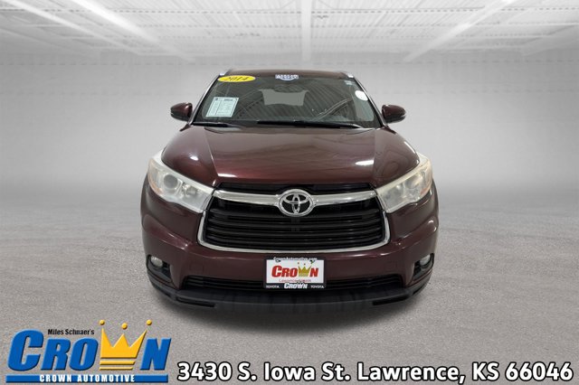 Used 2014 Toyota Highlander XLE AWD/4WD image 1