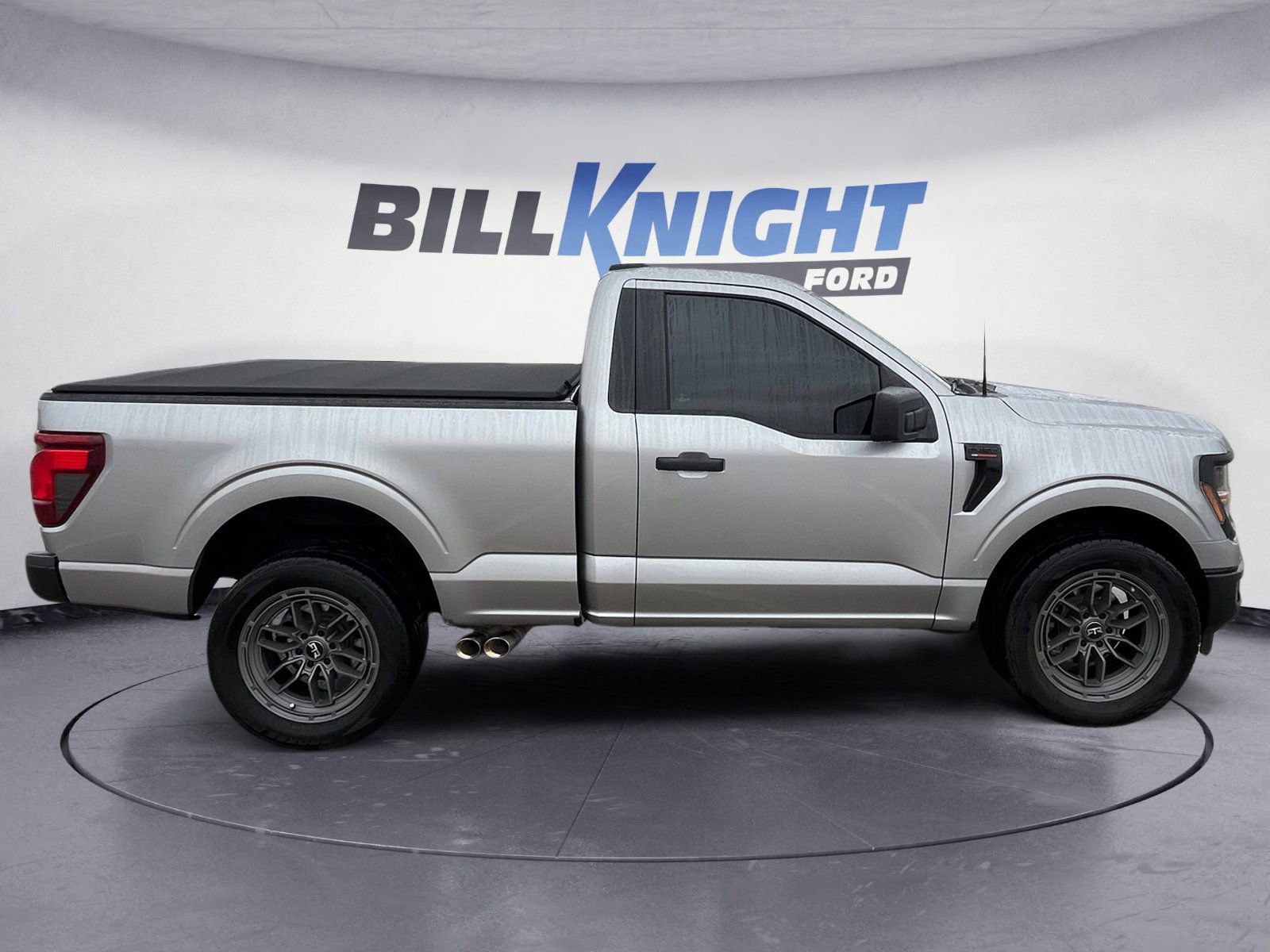 Used 2024 Ford F150 XL image 6