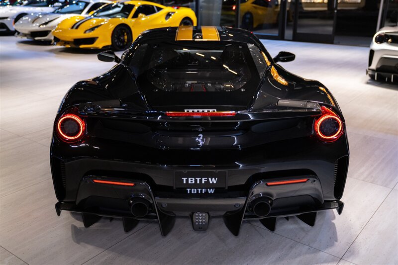 Used 2020 Ferrari 488 Pista Coupe RWD image 37