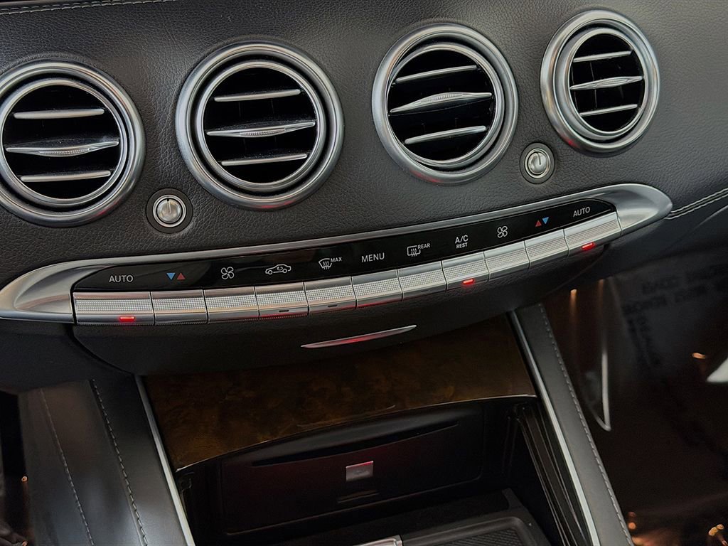 Used 2015 Mercedes-Benz S 550 4MATIC Coupe w/ Premium 1 Package image 41