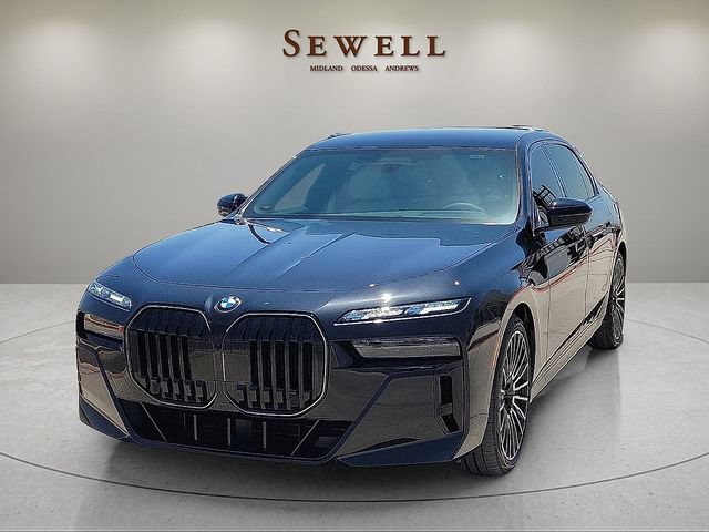 New 2026 BMW 740i xDrive