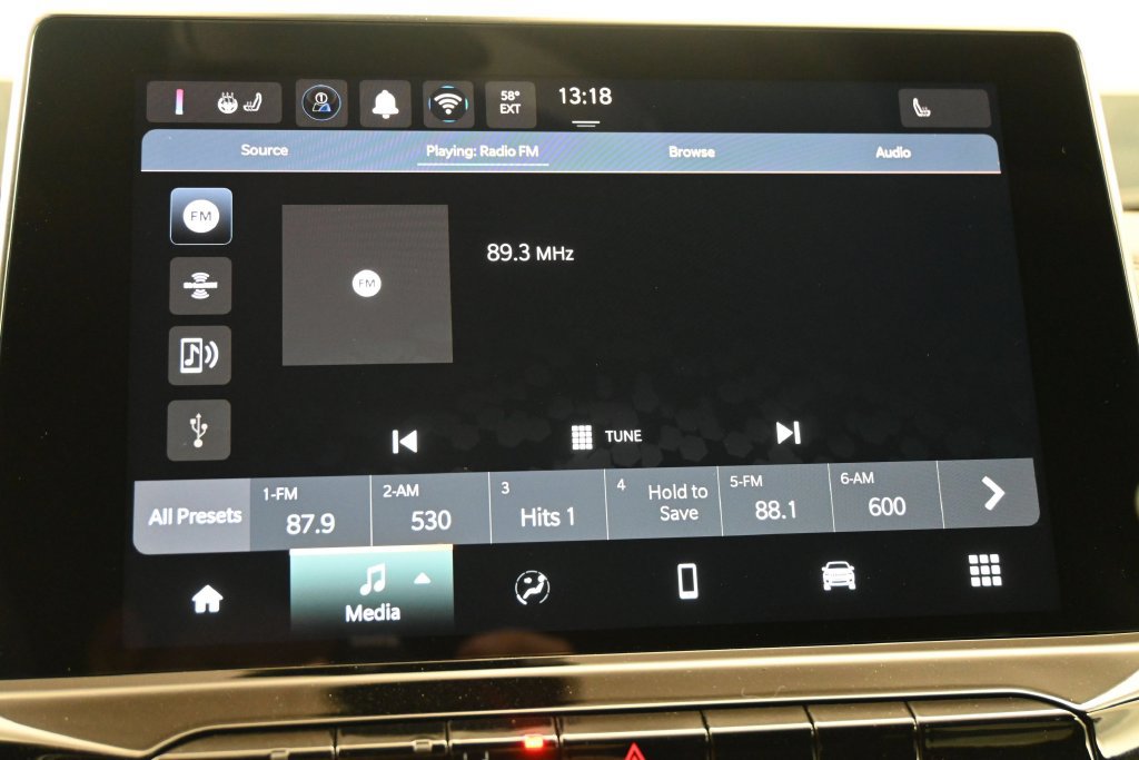 New 2026 Jeep Compass Latitude AWD/4WD image 8