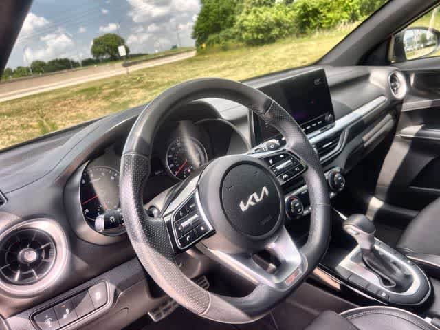 Used 2022 Kia Forte GT-Line FWD image 15