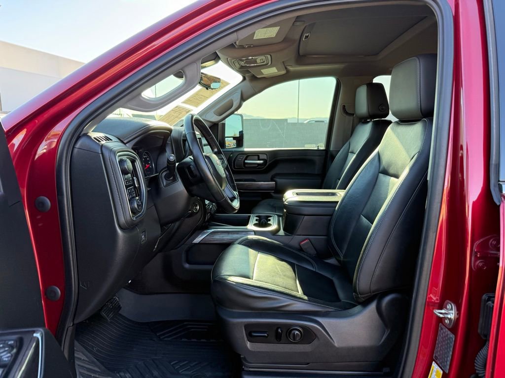 Used 2020 Chevrolet Silverado 2500 LTZ w/ LTZ Plus Package image 11